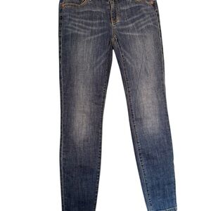 CAbi skinny‎ jeans size 4